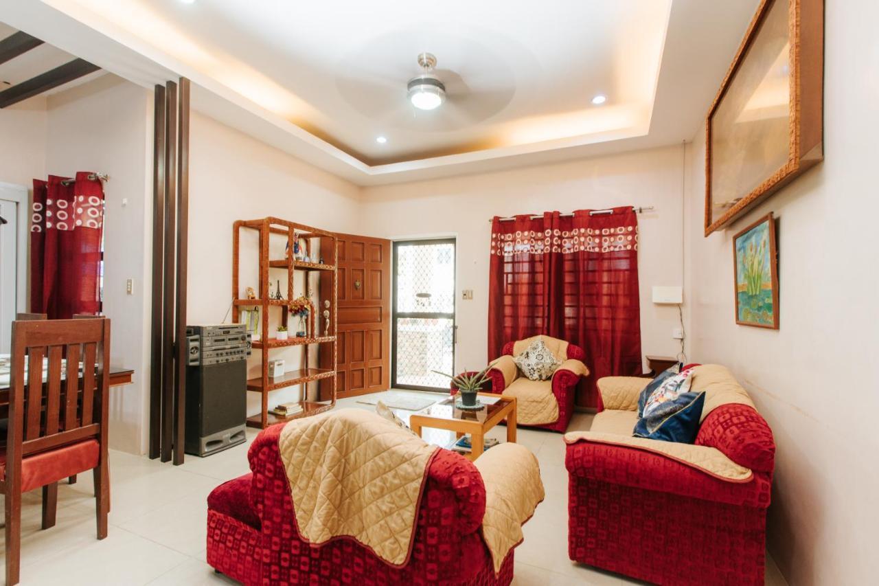 Bahay Ni Kikay Vacation Rental - Wifi Included General Santos City Εξωτερικό φωτογραφία