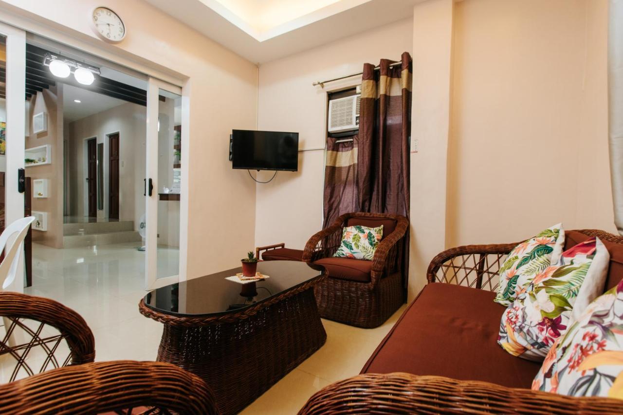 Bahay Ni Kikay Vacation Rental - Wifi Included General Santos City Εξωτερικό φωτογραφία