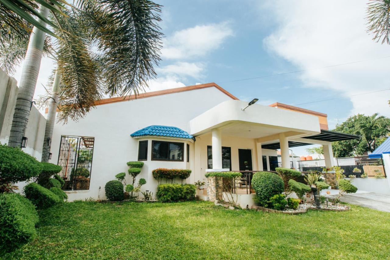 Bahay Ni Kikay Vacation Rental - Wifi Included General Santos City Εξωτερικό φωτογραφία